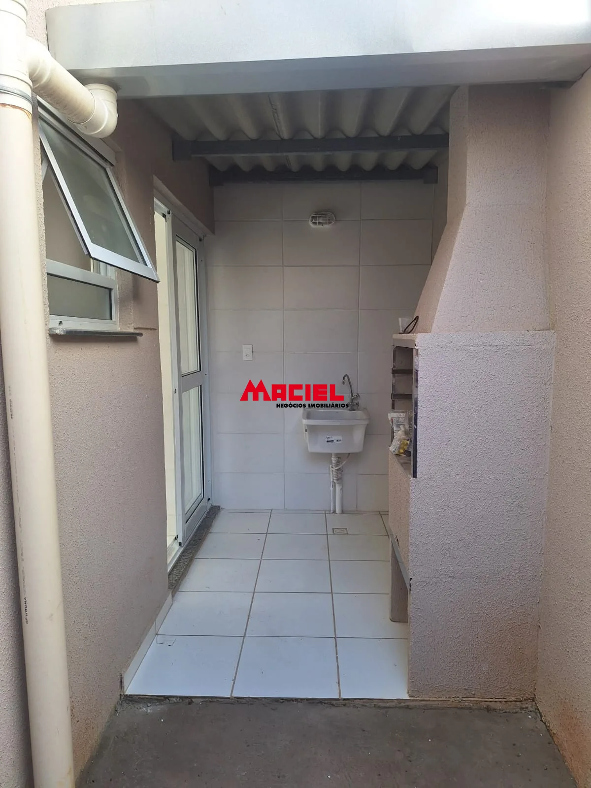 Alugar Casa / Condom&iacute;nio em S&atilde;o Jos&eacute; dos Campos R$ 1.700,00 - Foto 13