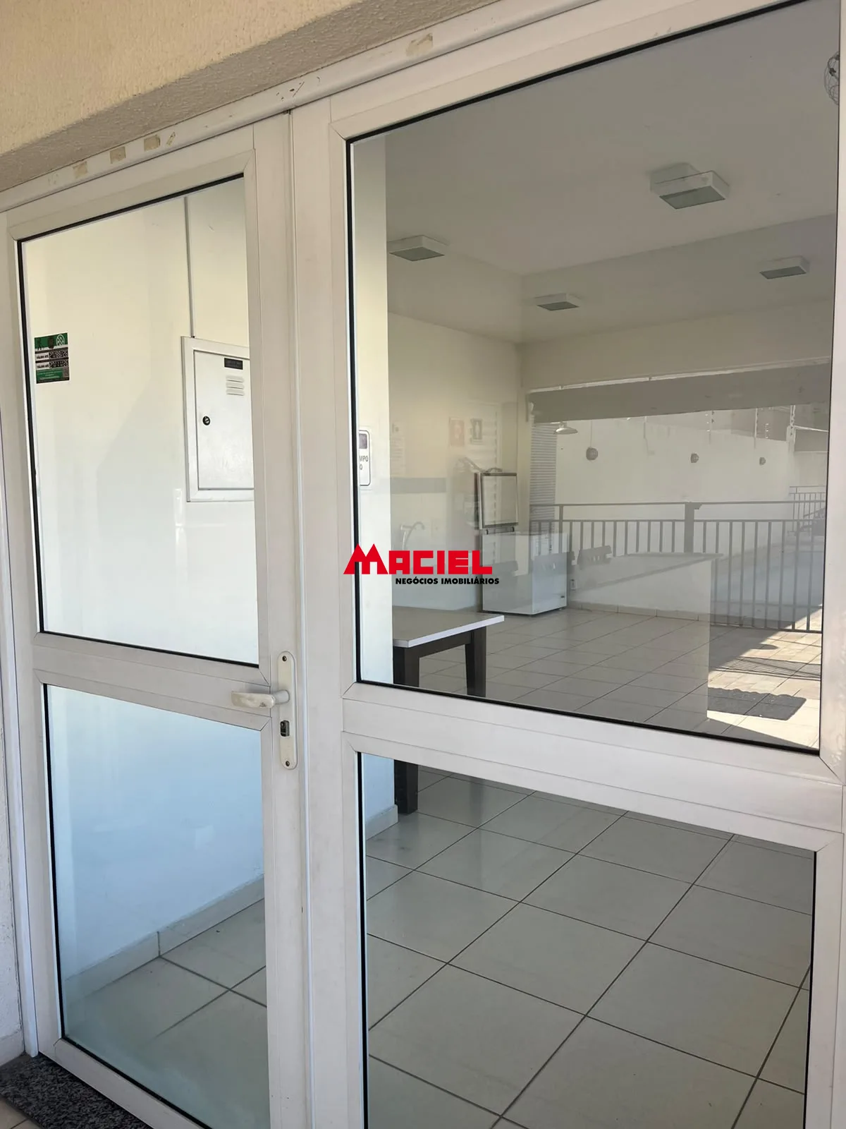 Comprar Apartamento / Padr&atilde;o em Taubat&eacute; R$ 265.000,00 - Foto 15