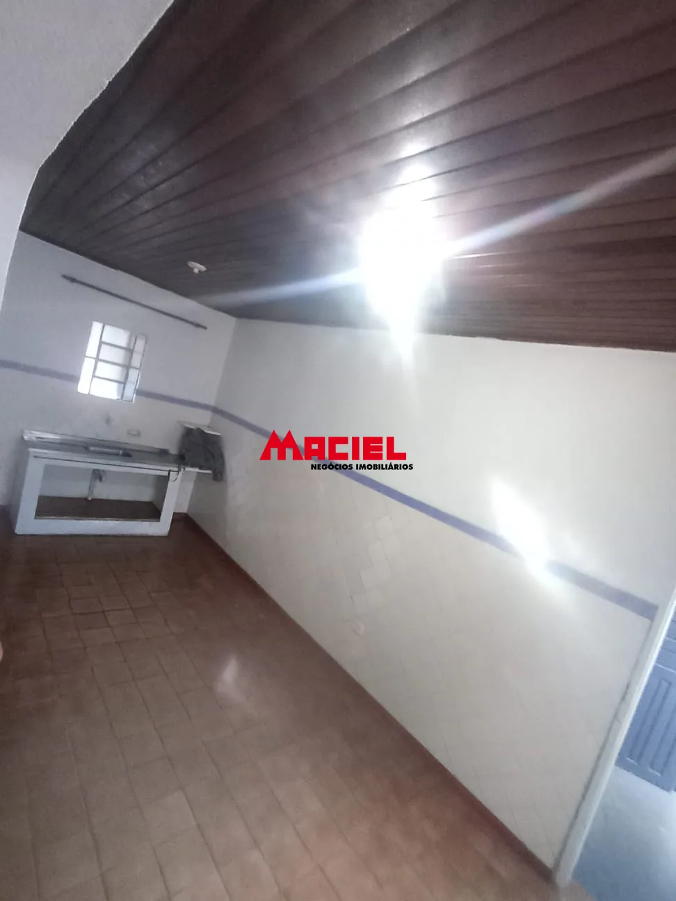 Alugar Casa / Padr&atilde;o em S&atilde;o Jos&eacute; dos Campos R$ 2.500,00 - Foto 1