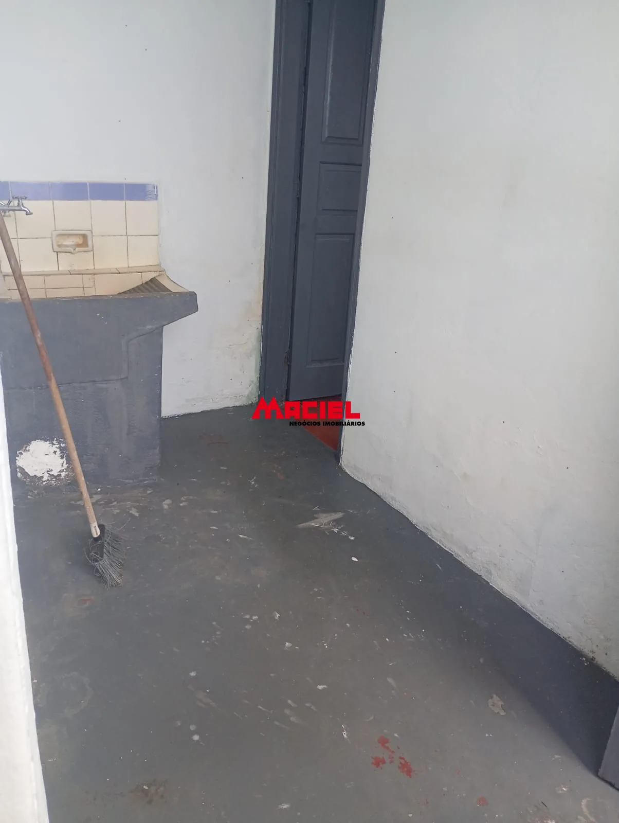 Alugar Casa / Padr&atilde;o em S&atilde;o Jos&eacute; dos Campos R$ 2.500,00 - Foto 11