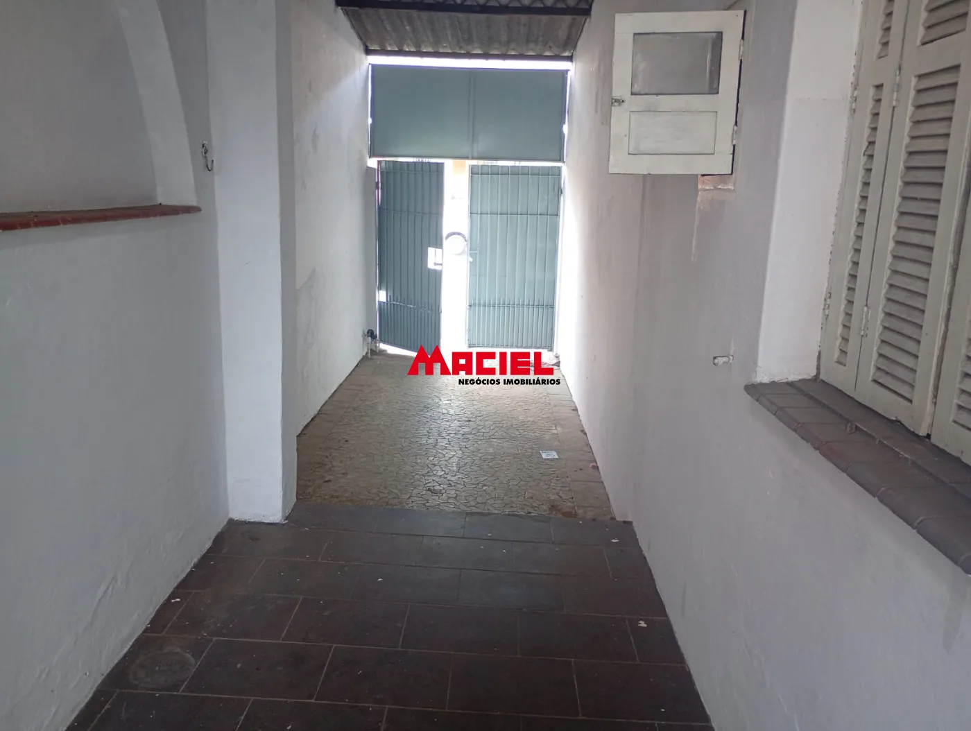 Alugar Casa / Padr&atilde;o em S&atilde;o Jos&eacute; dos Campos R$ 2.500,00 - Foto 15