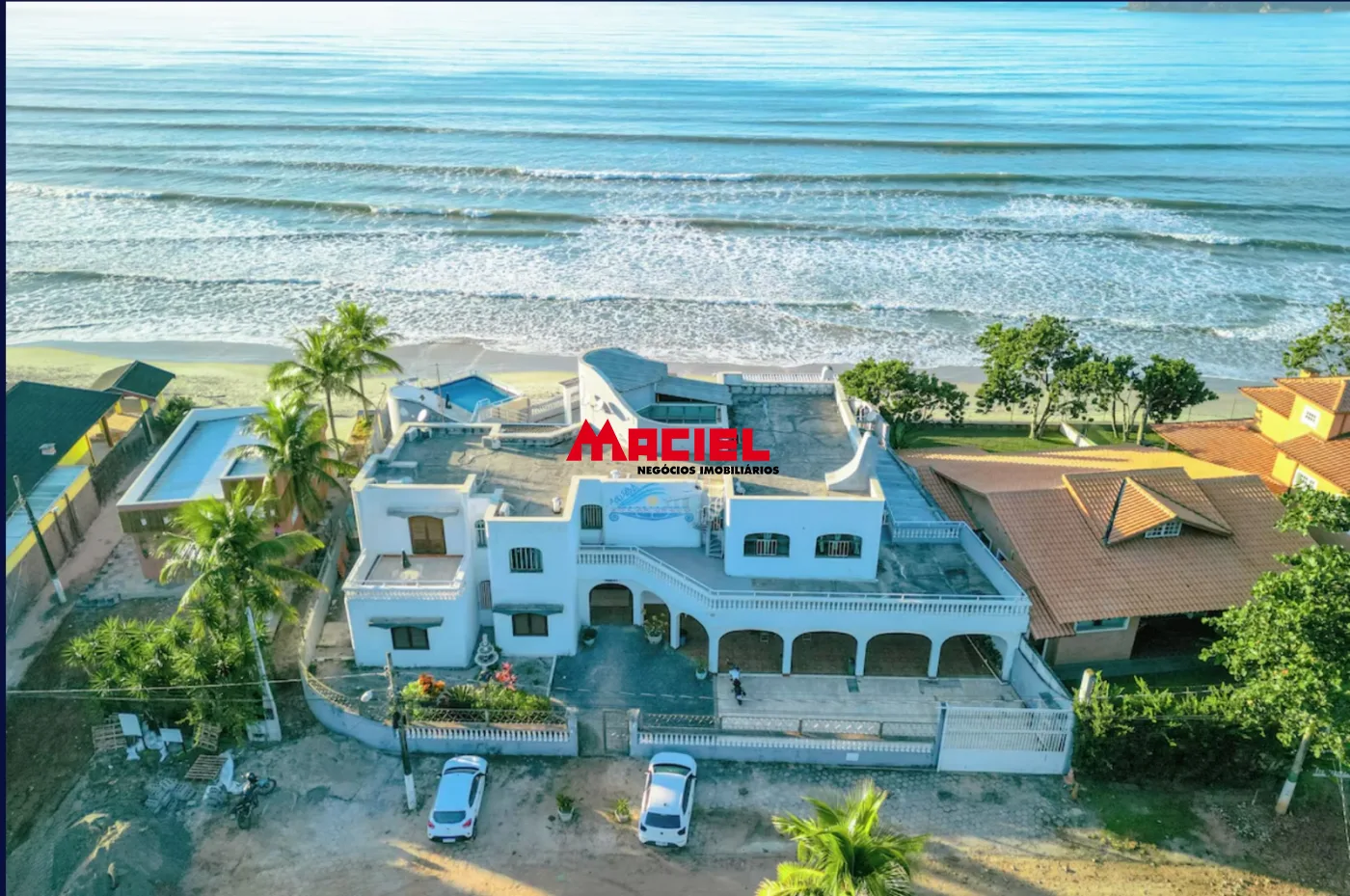 Comprar Comercial / Ponto Comercial em Ubatuba R$ 12.500.000,00 - Foto 1