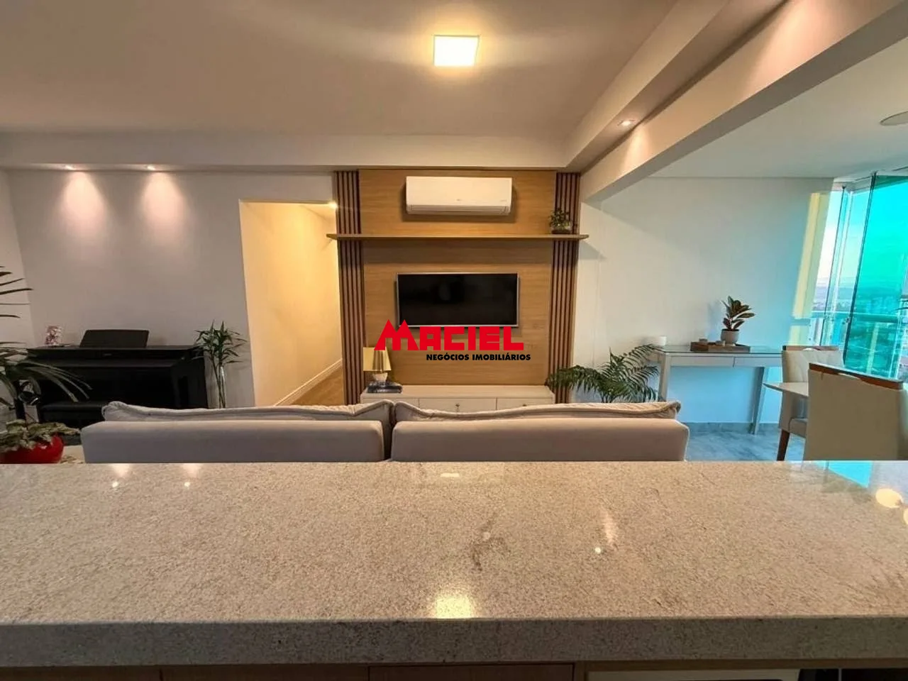 Comprar Apartamento / Padr&atilde;o em Jacare&iacute; R$ 851.000,00 - Foto 2