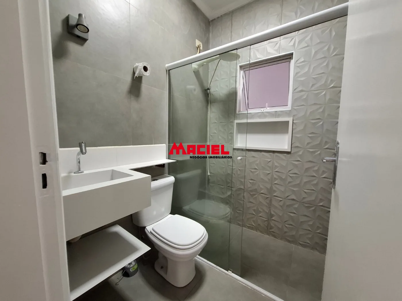 Comprar Casa / Condom&iacute;nio em S&atilde;o Jos&eacute; dos Campos R$ 630.000,00 - Foto 13