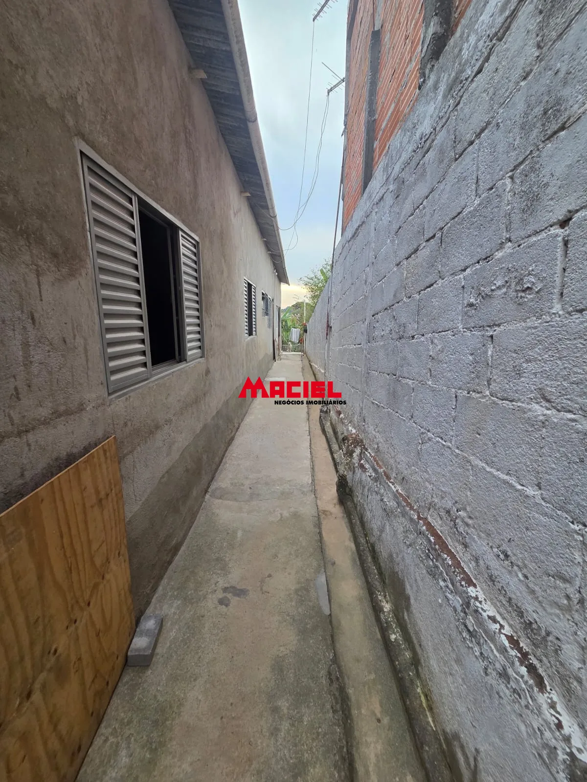 Comprar Casa / Padr&atilde;o em S&atilde;o Jos&eacute; dos Campos R$ 290.000,00 - Foto 16