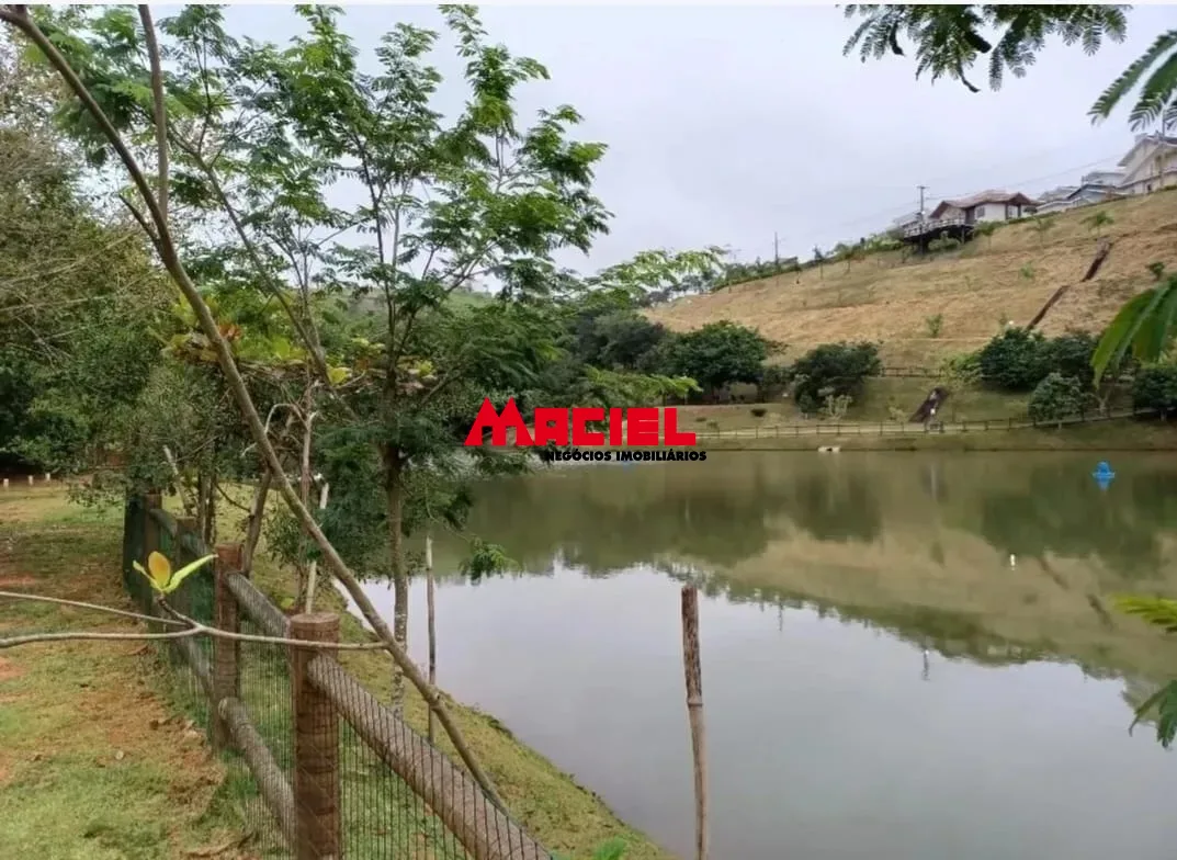 Comprar Casa / Condom&iacute;nio em S&atilde;o Jos&eacute; dos Campos R$ 1.810.000,00 - Foto 13