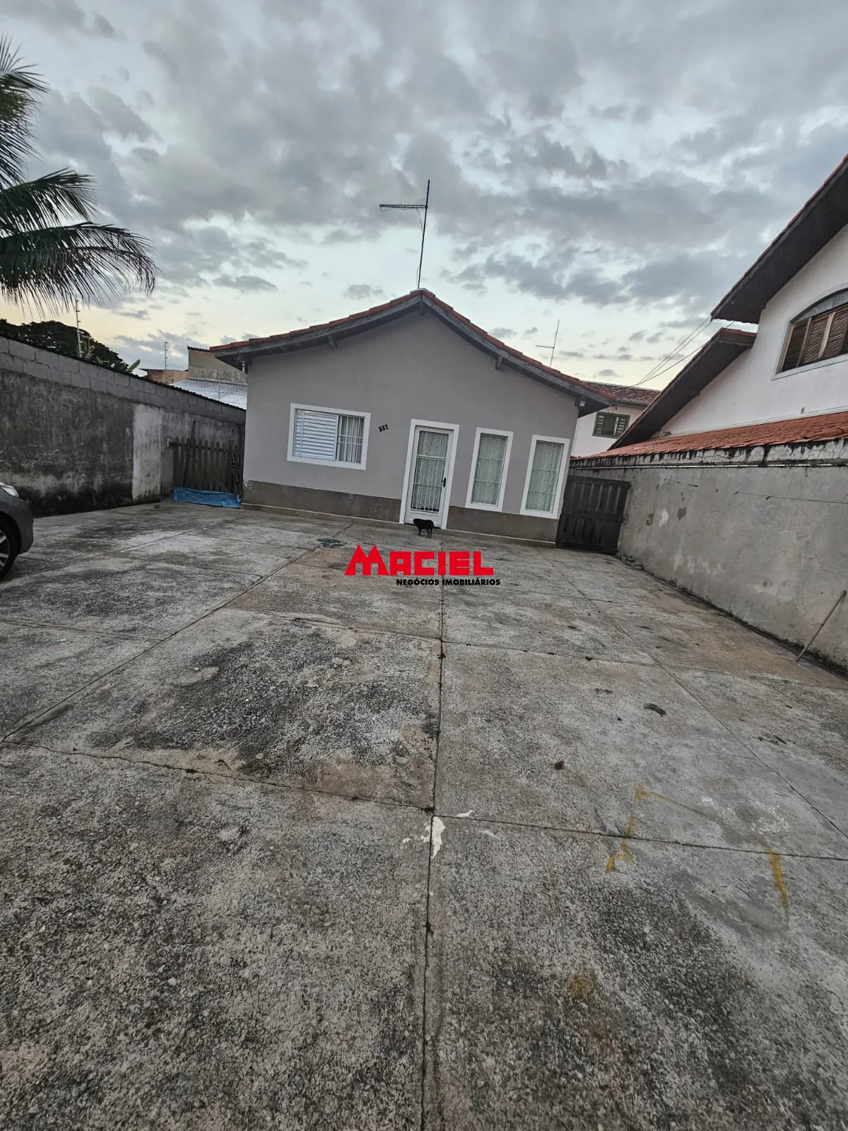 Comprar Casa / Padr&atilde;o em S&atilde;o Jos&eacute; dos Campos R$ 649.000,00 - Foto 1