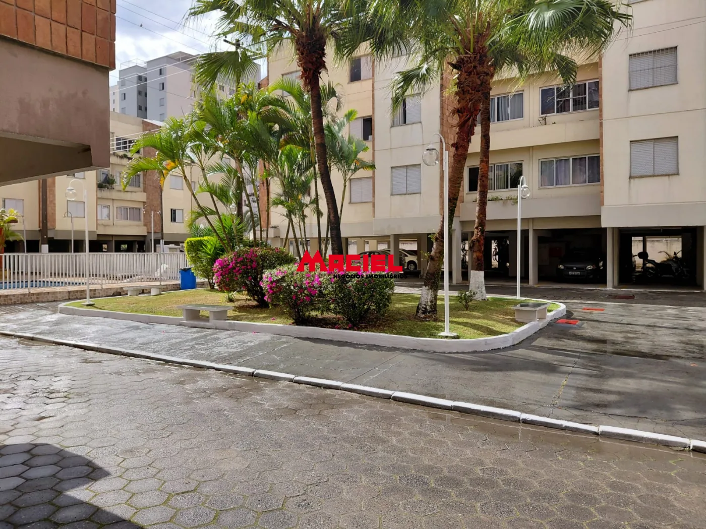 Comprar Apartamento / Padr&atilde;o em S&atilde;o Jos&eacute; dos Campos R$ 360.000,00 - Foto 10