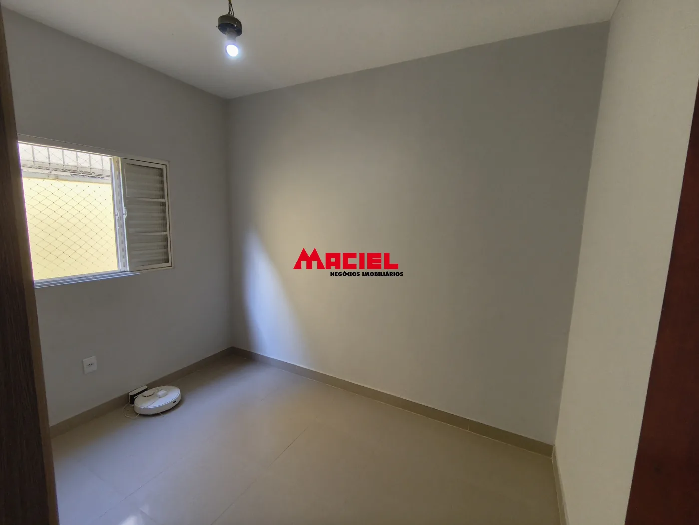 Comprar Casa / Padr&atilde;o em S&atilde;o Jos&eacute; dos Campos R$ 850.000,00 - Foto 9