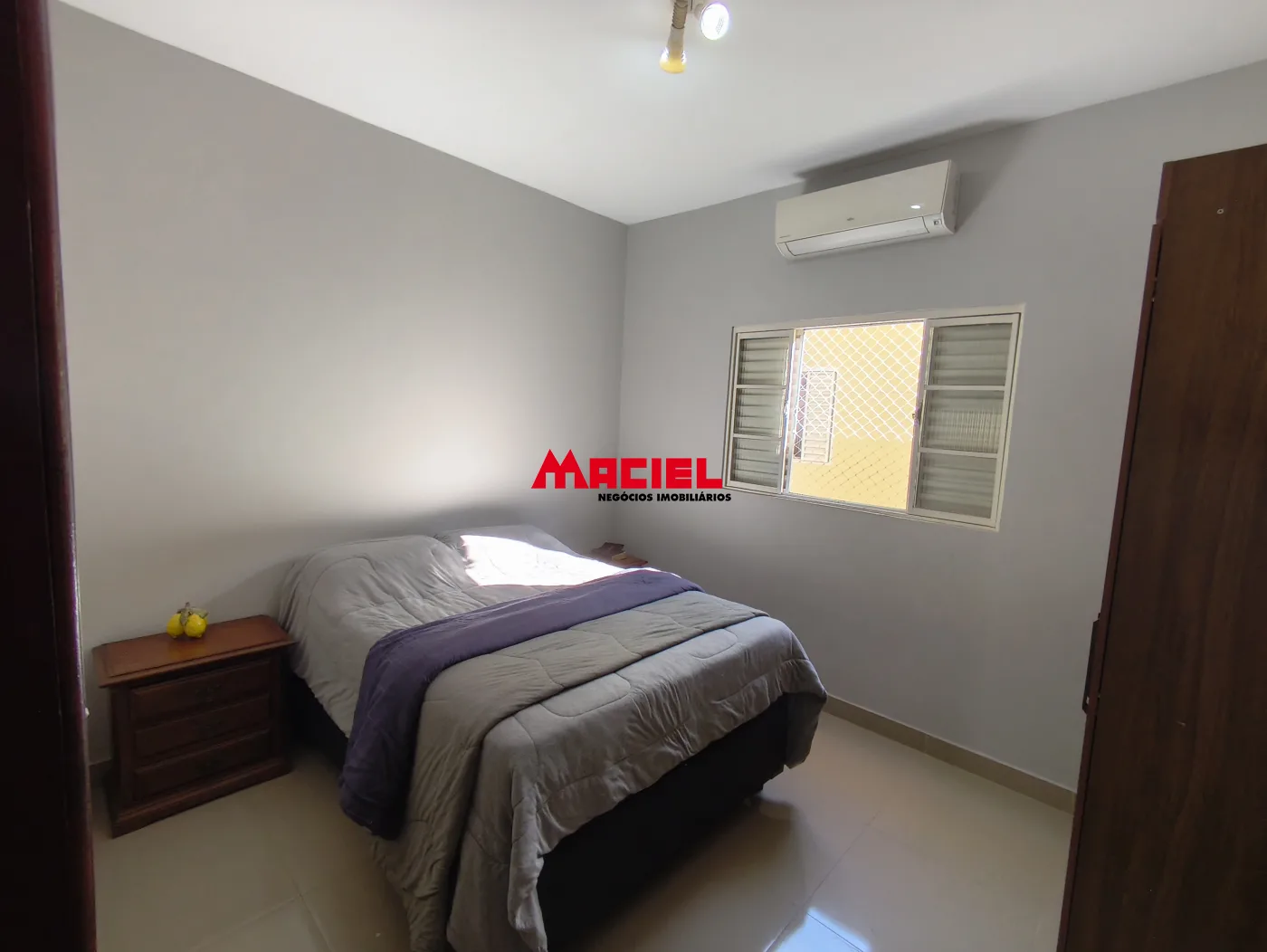 Comprar Casa / Padr&atilde;o em S&atilde;o Jos&eacute; dos Campos R$ 850.000,00 - Foto 11