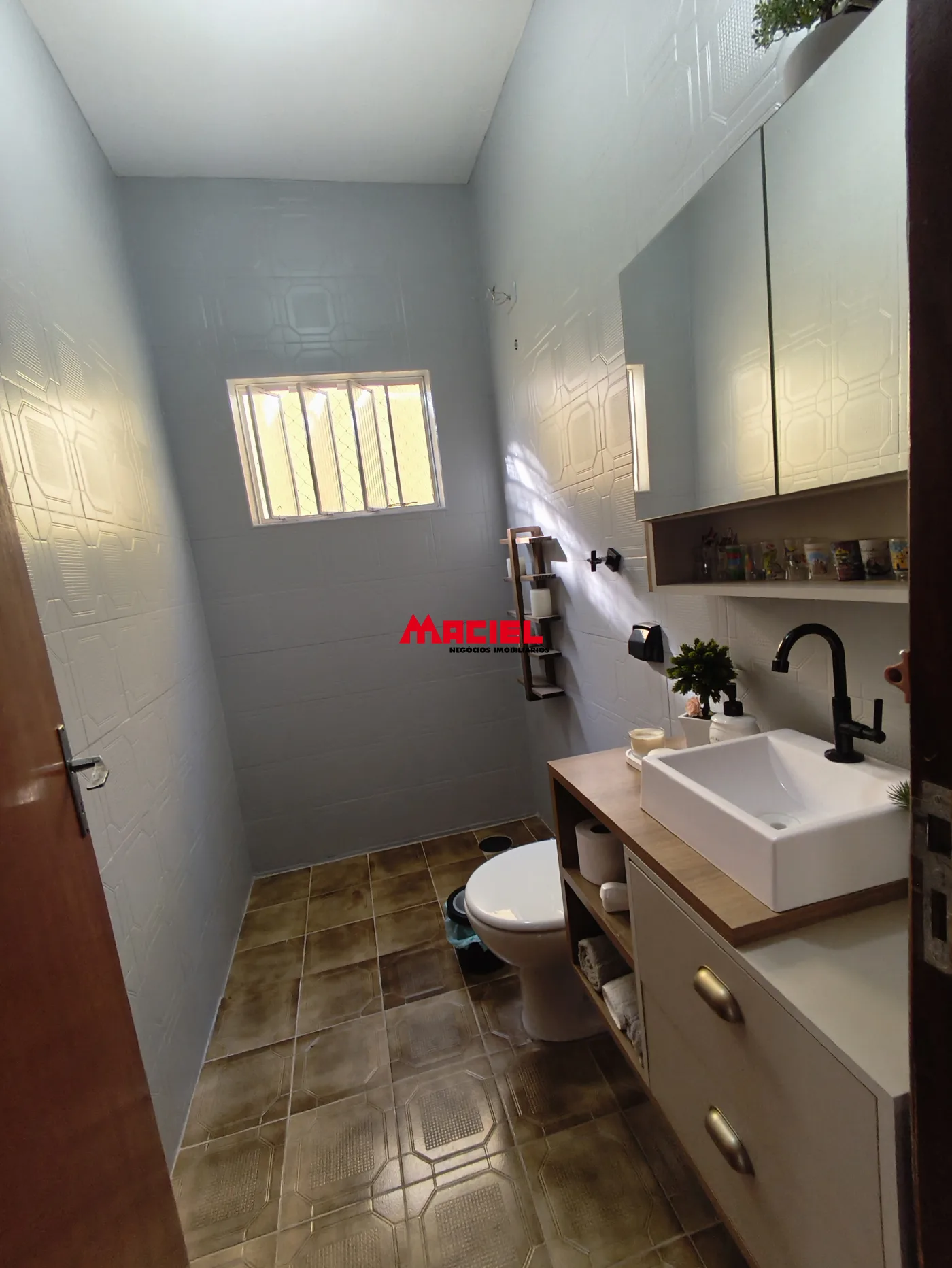 Comprar Casa / Padr&atilde;o em S&atilde;o Jos&eacute; dos Campos R$ 850.000,00 - Foto 7