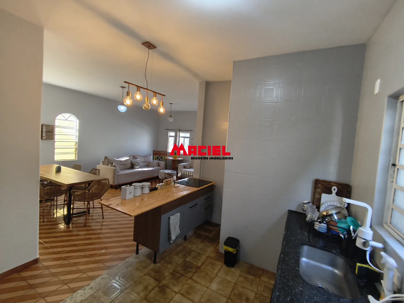 Comprar Casa / Padr&atilde;o em S&atilde;o Jos&eacute; dos Campos R$ 850.000,00 - Foto 4