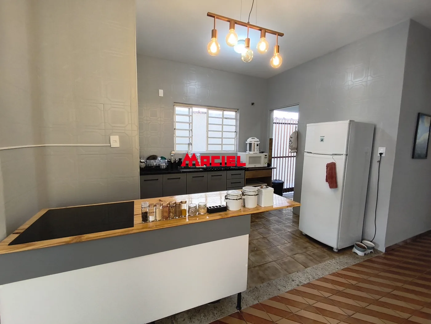 Comprar Casa / Padr&atilde;o em S&atilde;o Jos&eacute; dos Campos R$ 850.000,00 - Foto 5