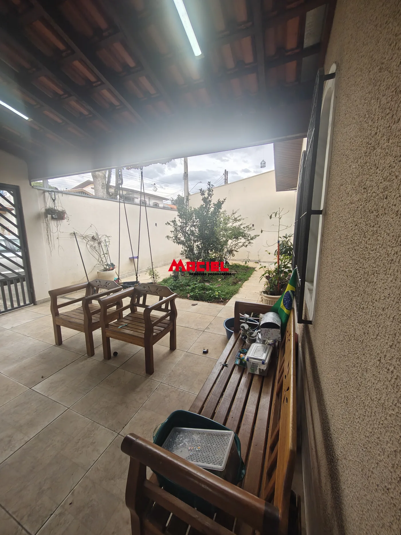 Comprar Casa / Padr&atilde;o em S&atilde;o Jos&eacute; dos Campos R$ 1.250.000,00 - Foto 2