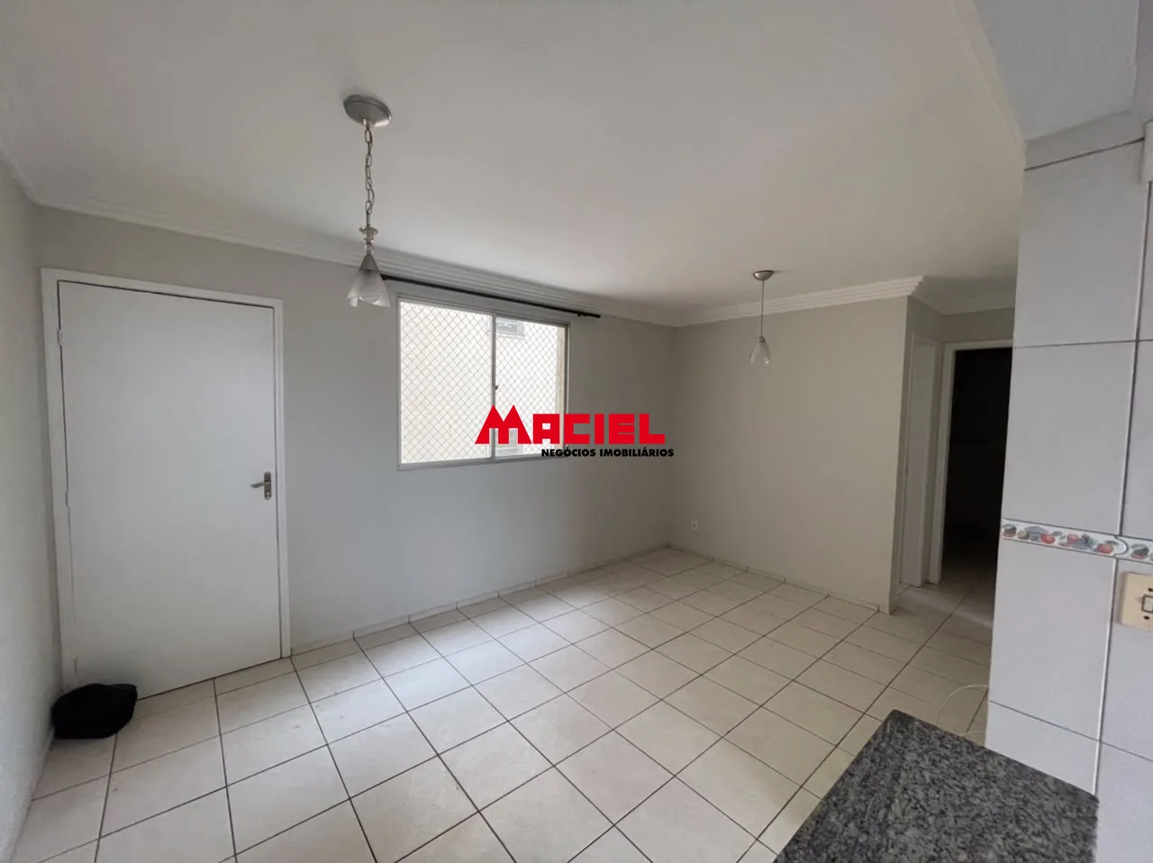 Comprar Apartamento / Padr&atilde;o em S&atilde;o Jos&eacute; dos Campos R$ 370.000,00 - Foto 3