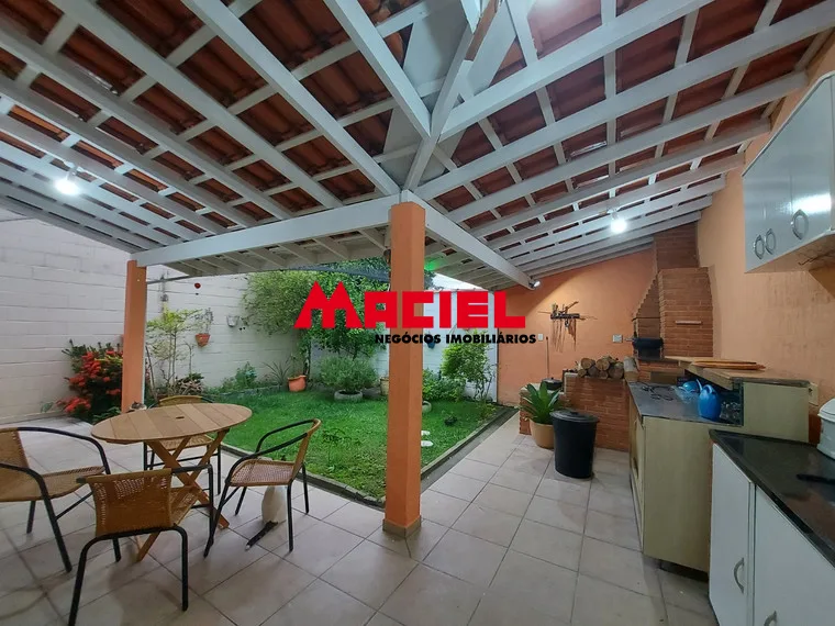 Comprar Casa / Padr&atilde;o em Taubat&eacute; R$ 550.000,00 - Foto 10