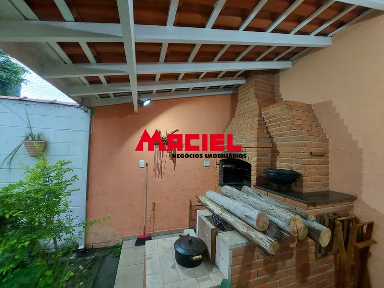 Comprar Casa / Padr&atilde;o em Taubat&eacute; R$ 550.000,00 - Foto 11