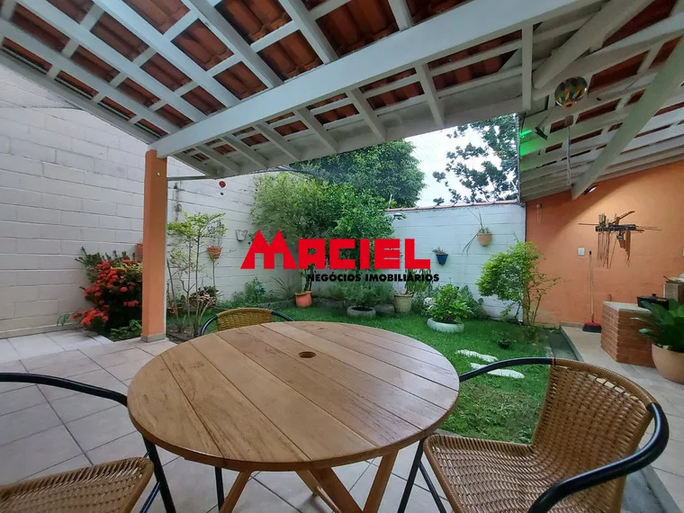 Comprar Casa / Padr&atilde;o em Taubat&eacute; R$ 550.000,00 - Foto 15
