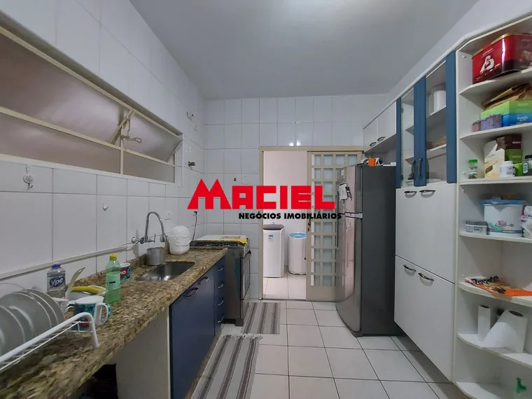 Comprar Casa / Padr&atilde;o em Taubat&eacute; R$ 550.000,00 - Foto 5