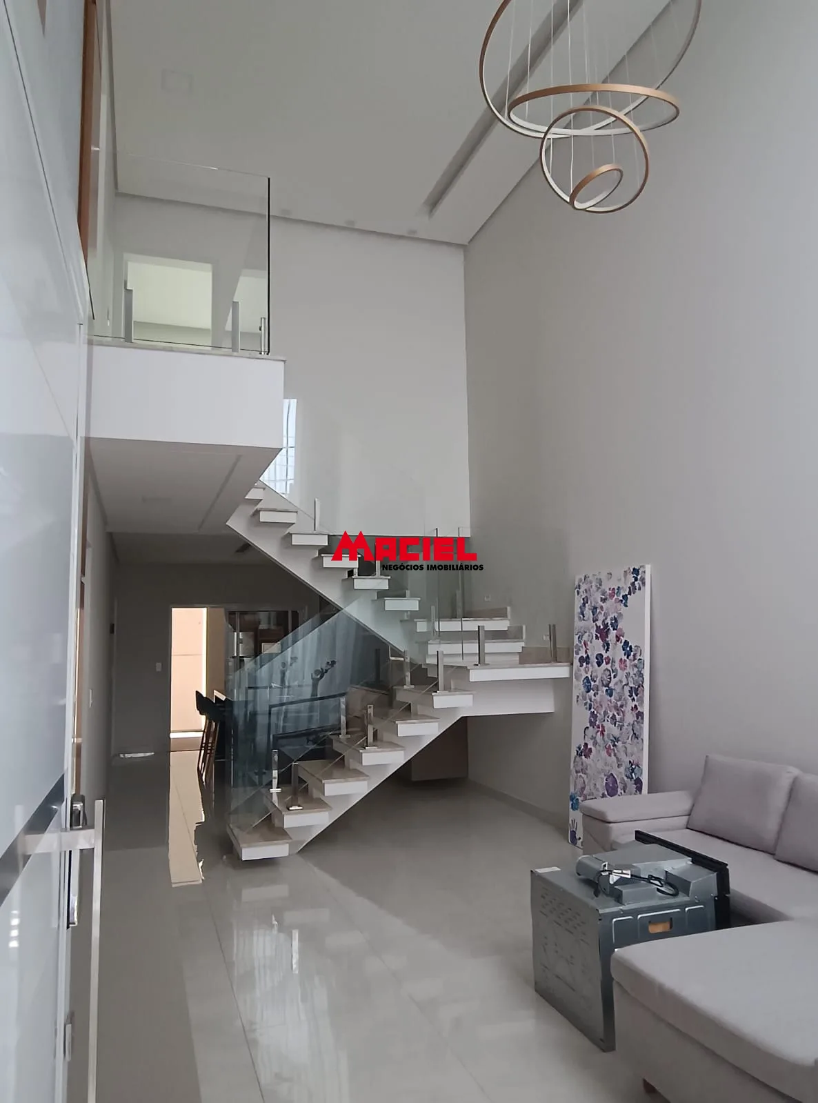Alugar Casa / Sobrado em Jacare&iacute; R$ 8.500,00 - Foto 2