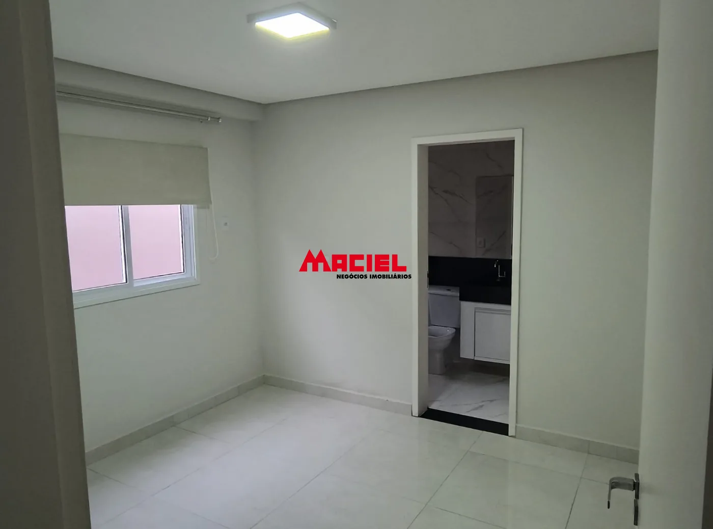 Alugar Casa / Sobrado em Jacare&iacute; R$ 8.500,00 - Foto 11