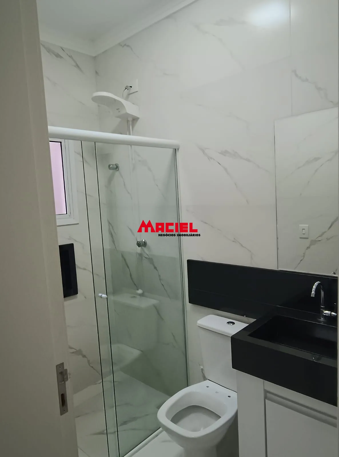 Alugar Casa / Sobrado em Jacare&iacute; R$ 8.500,00 - Foto 28