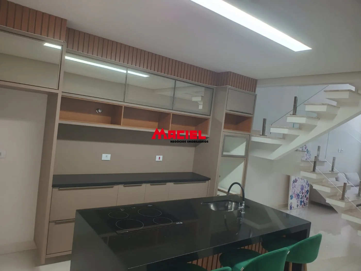 Alugar Casa / Sobrado em Jacare&iacute; R$ 8.500,00 - Foto 7