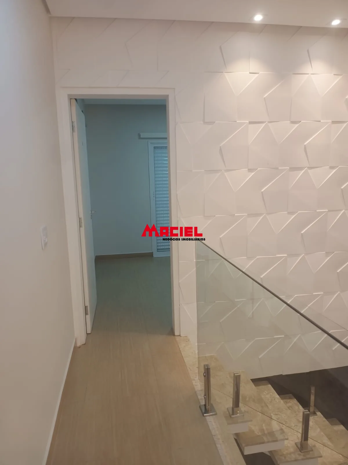 Alugar Casa / Sobrado em Jacare&iacute; R$ 8.500,00 - Foto 9
