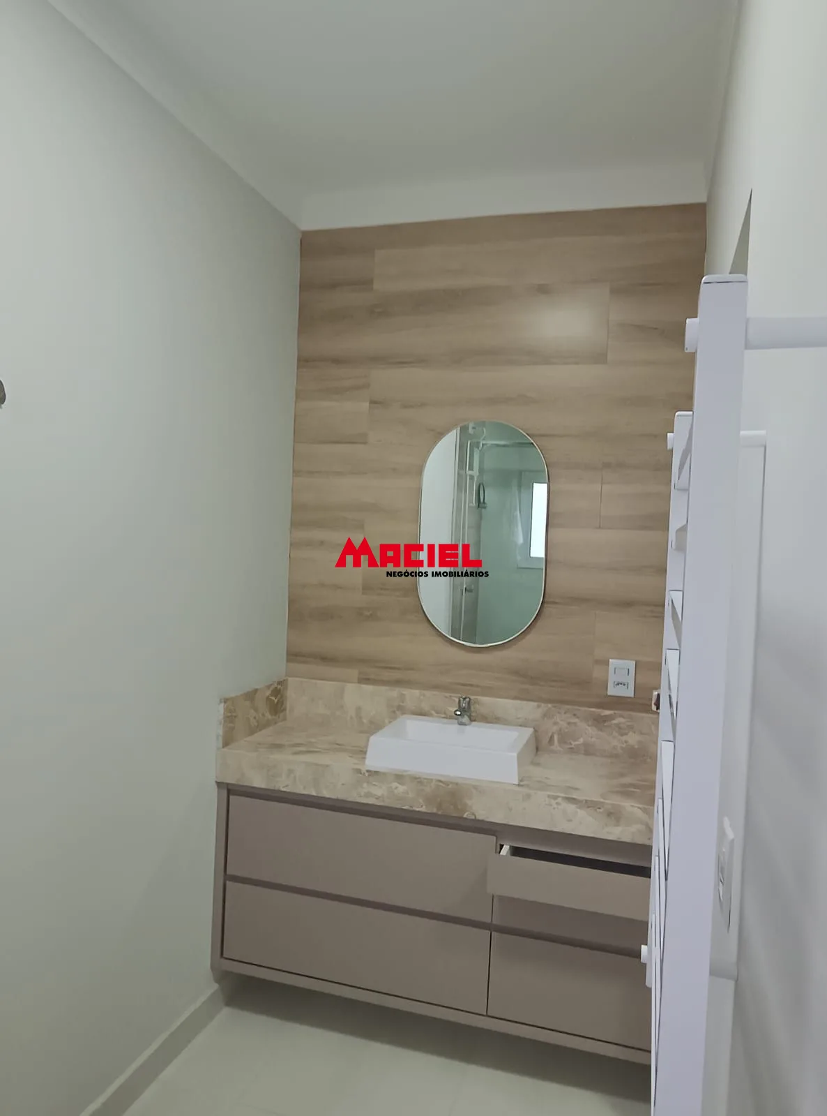 Alugar Casa / Sobrado em Jacare&iacute; R$ 8.500,00 - Foto 29