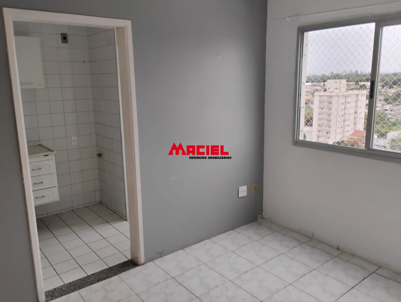 Comprar Apartamento / Padr&atilde;o em S&atilde;o Jos&eacute; dos Campos R$ 310.000,00 - Foto 3