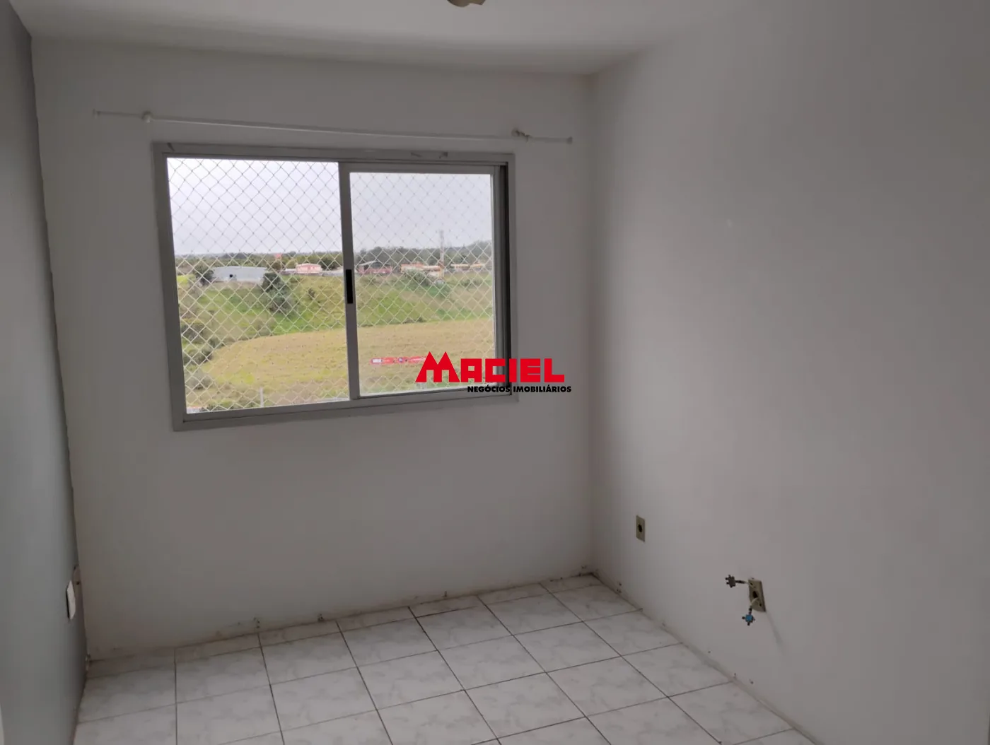 Comprar Apartamento / Padr&atilde;o em S&atilde;o Jos&eacute; dos Campos R$ 310.000,00 - Foto 4
