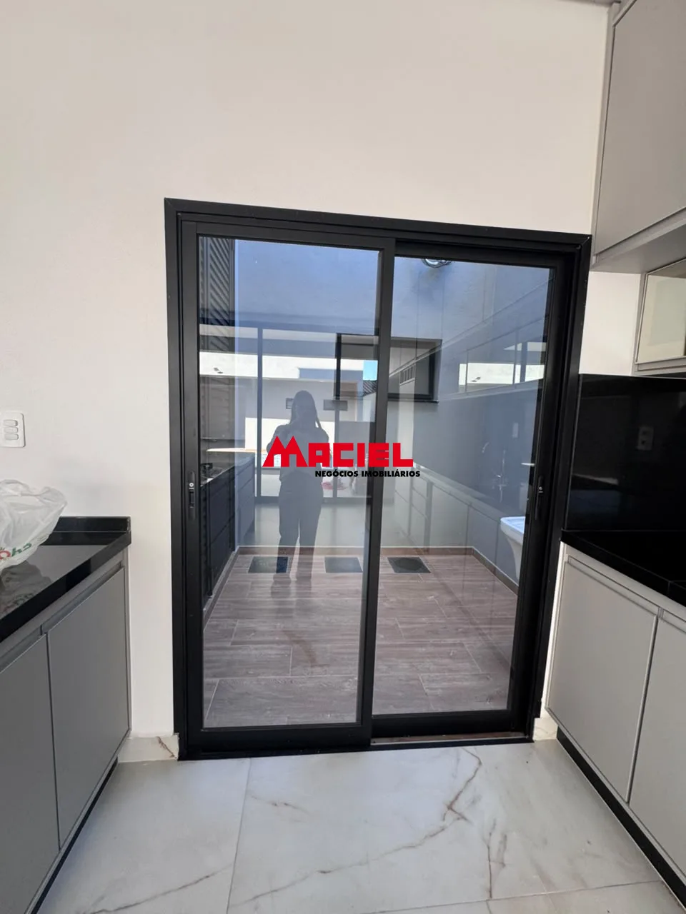 Comprar Casa / Sobrado em Pindamonhangaba R$ 1.060.000,00 - Foto 7