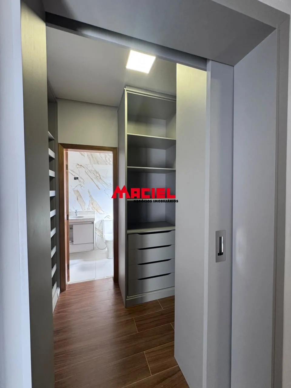 Comprar Casa / Sobrado em Pindamonhangaba R$ 1.060.000,00 - Foto 32