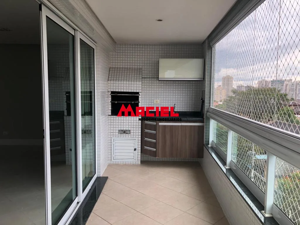 Alugar Apartamento / Padr&atilde;o em S&atilde;o Jos&eacute; dos Campos R$ 8.300,00 - Foto 2