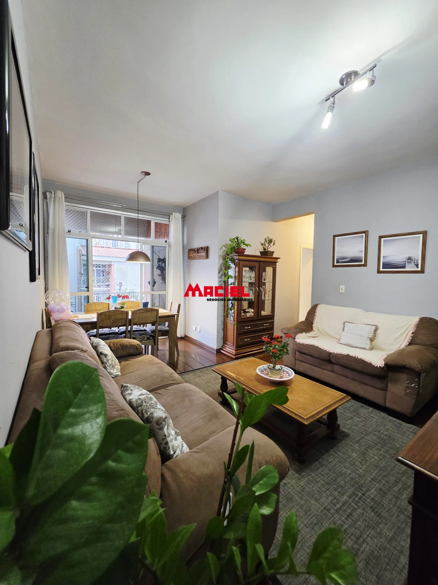 Comprar Apartamento / Padr&atilde;o em S&atilde;o Jos&eacute; dos Campos R$ 700.000,00 - Foto 1