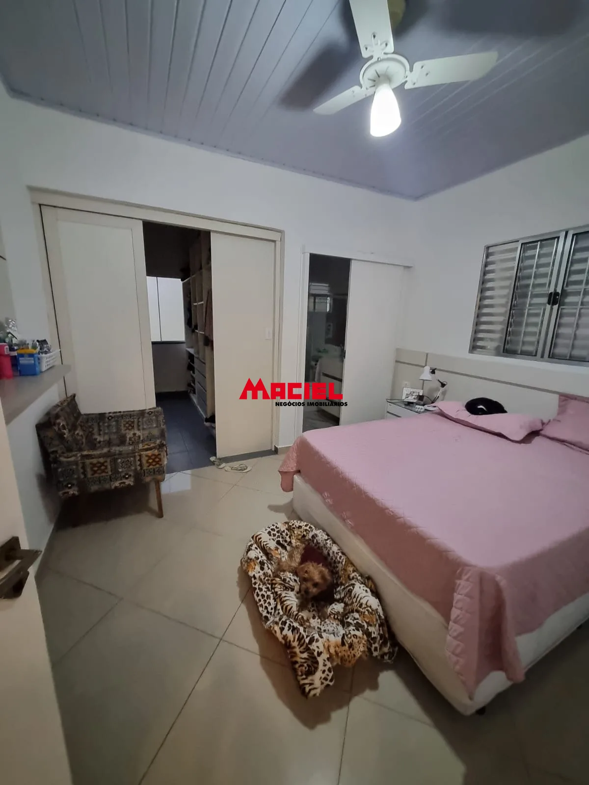 Comprar Casa / Padr&atilde;o em Taubat&eacute; R$ 550.000,00 - Foto 9