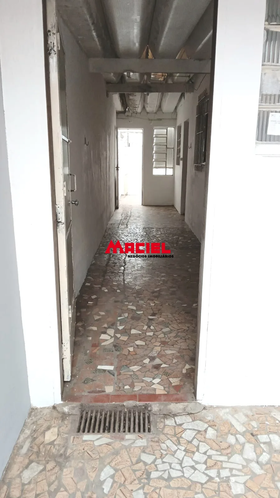 Alugar Casa / Padr&atilde;o em S&atilde;o Jos&eacute; dos Campos R$ 1.600,00 - Foto 4