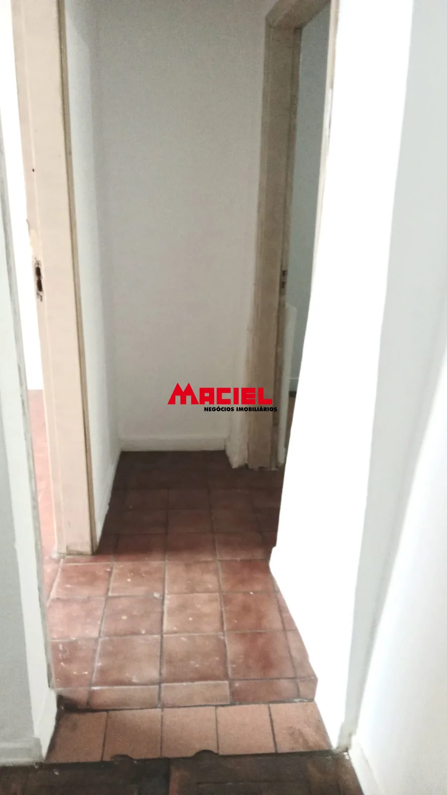 Alugar Casa / Padr&atilde;o em S&atilde;o Jos&eacute; dos Campos R$ 1.600,00 - Foto 6