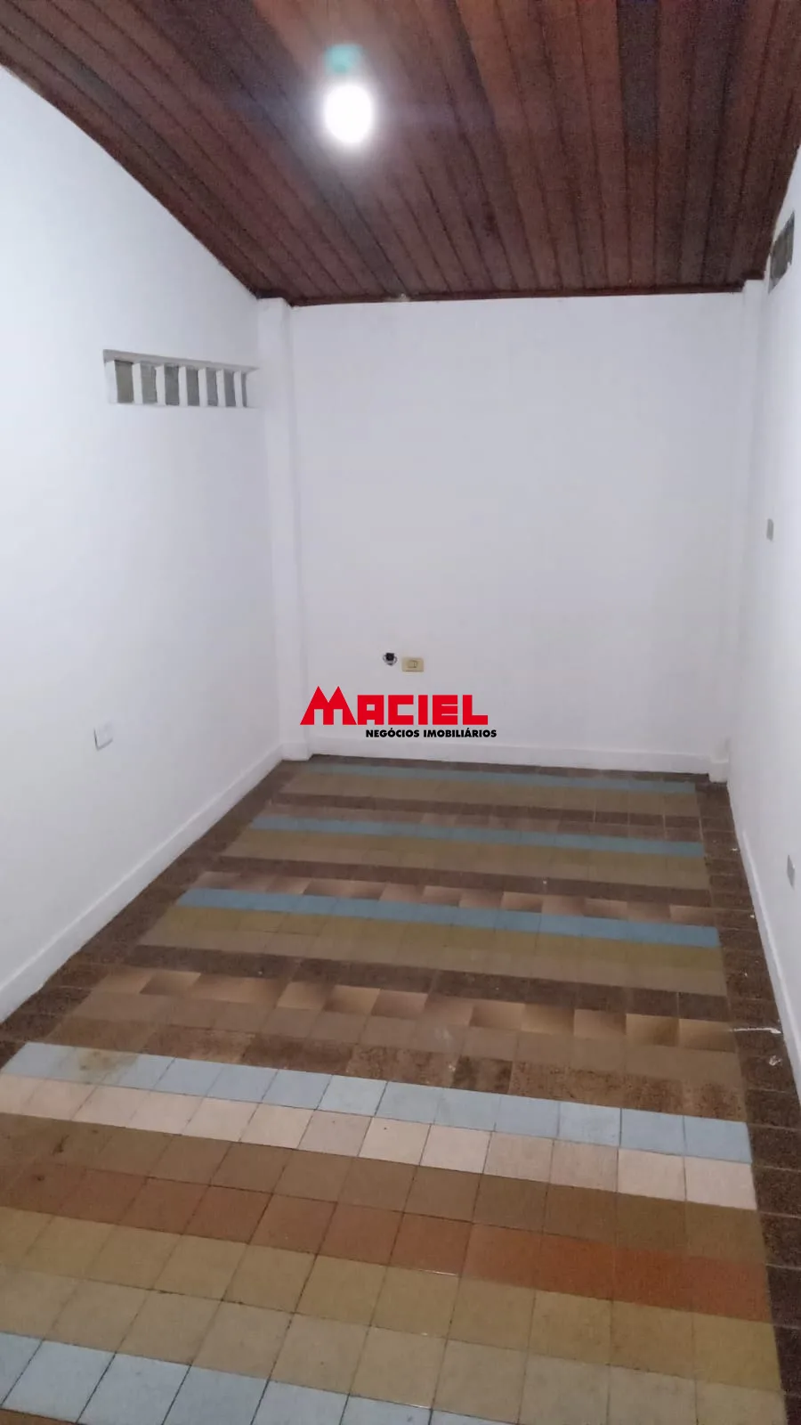 Alugar Casa / Padr&atilde;o em S&atilde;o Jos&eacute; dos Campos R$ 1.600,00 - Foto 7