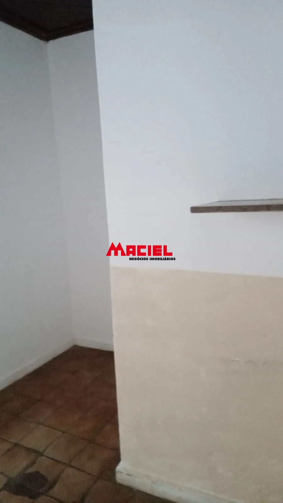 Alugar Casa / Padr&atilde;o em S&atilde;o Jos&eacute; dos Campos R$ 1.600,00 - Foto 8