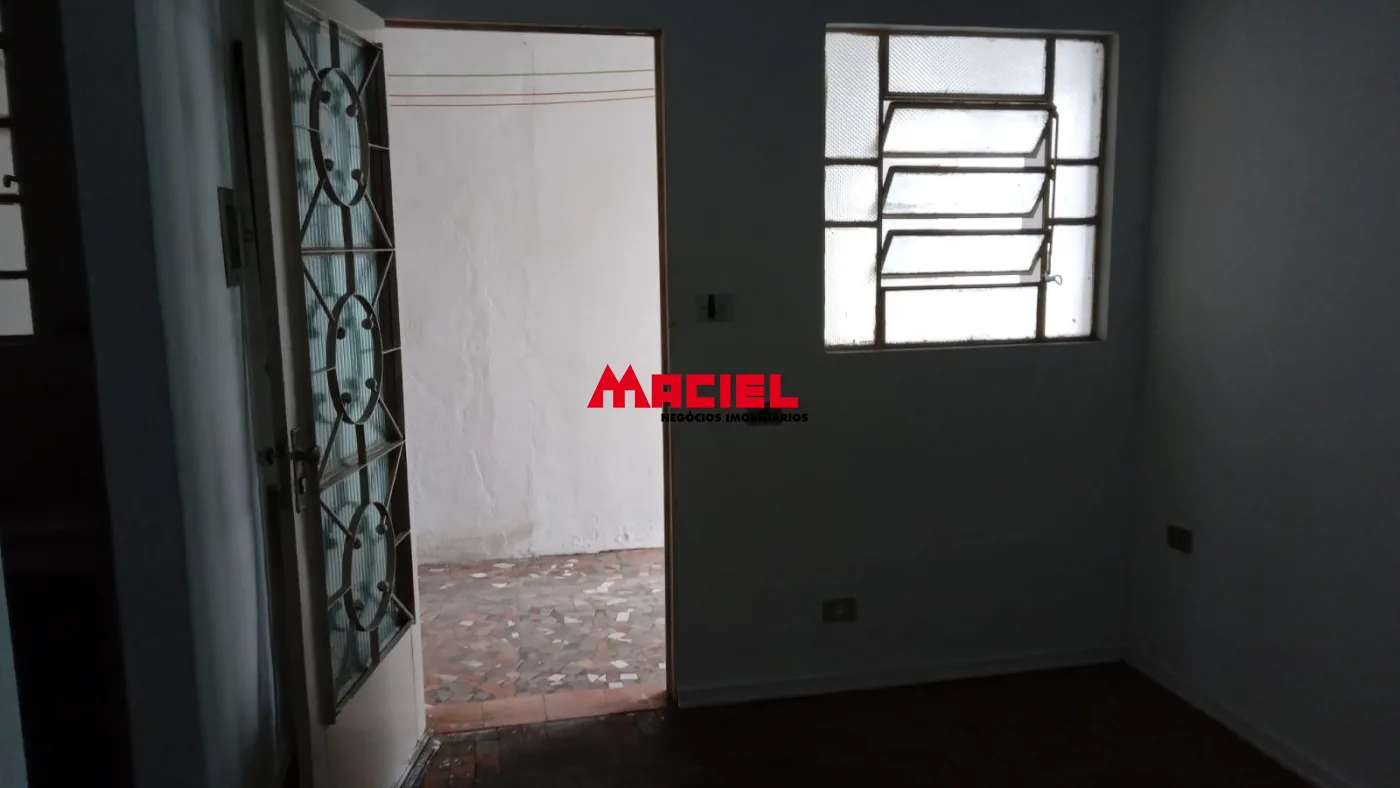 Alugar Casa / Padr&atilde;o em S&atilde;o Jos&eacute; dos Campos R$ 1.600,00 - Foto 9