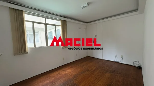Comprar Apartamento / Padr&atilde;o em S&atilde;o Jos&eacute; dos Campos R$ 350.000,00 - Foto 3
