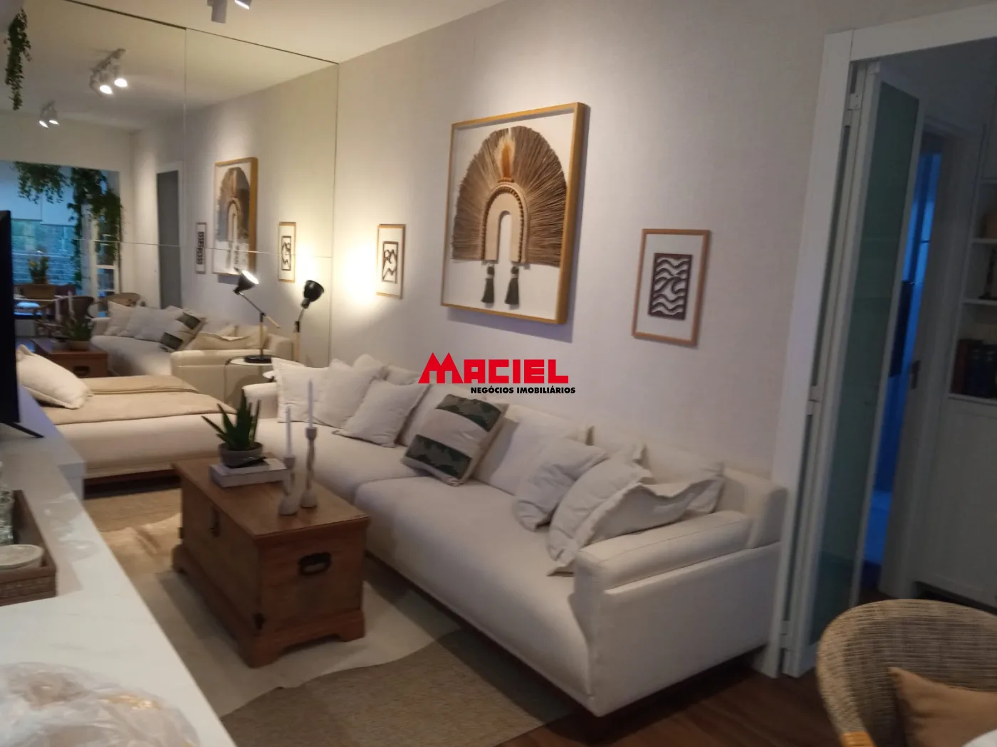 Comprar Apartamento / Padr&atilde;o em Jacare&iacute; R$ 680.000,00 - Foto 1