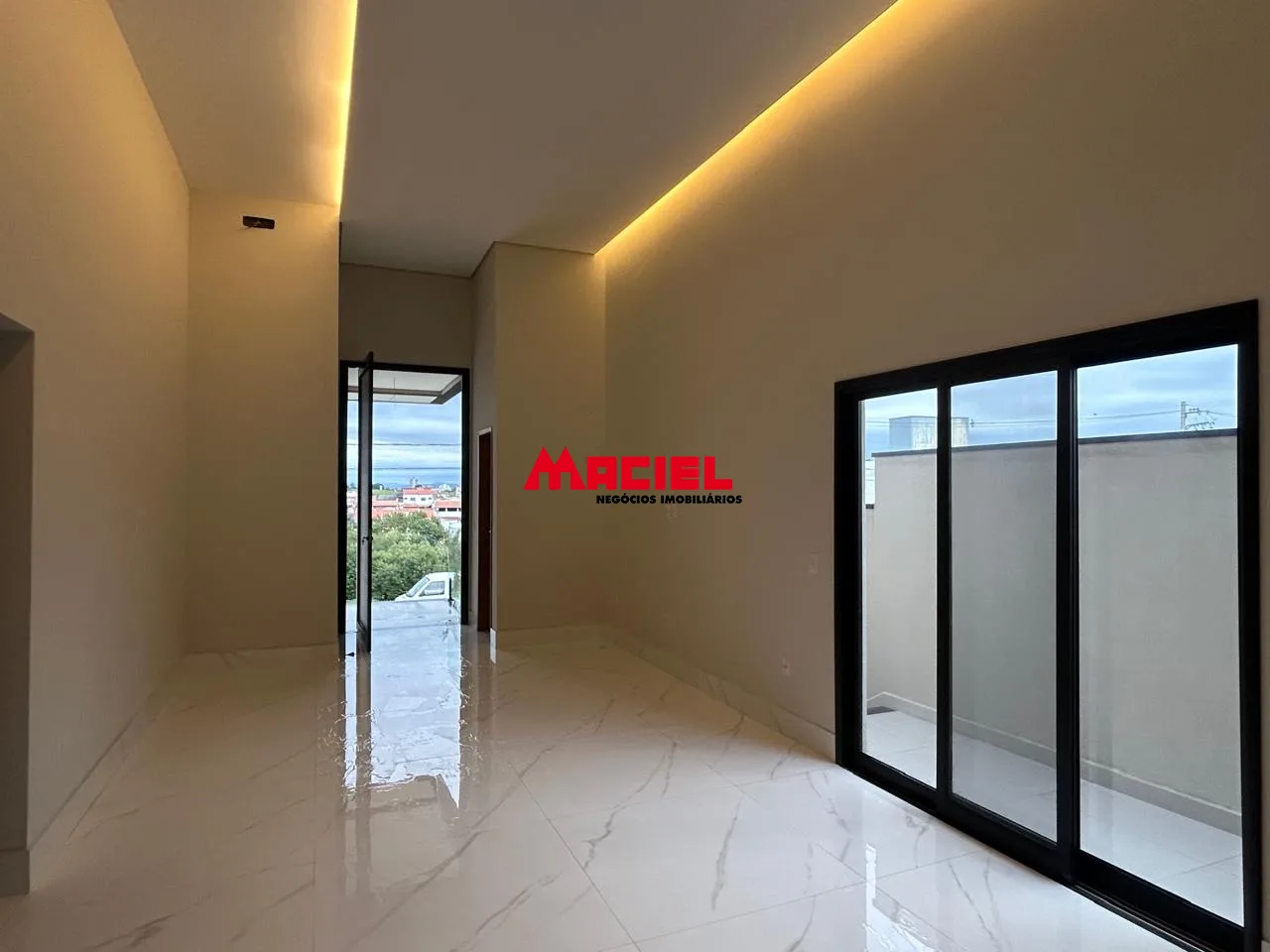 Comprar Casa / Condom&iacute;nio em Ca&ccedil;apava R$ 850.000,00 - Foto 2