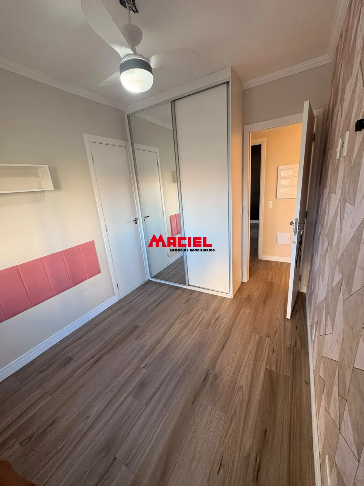 Comprar Apartamento / Padr&atilde;o em S&atilde;o Jos&eacute; dos Campos R$ 690.000,00 - Foto 13