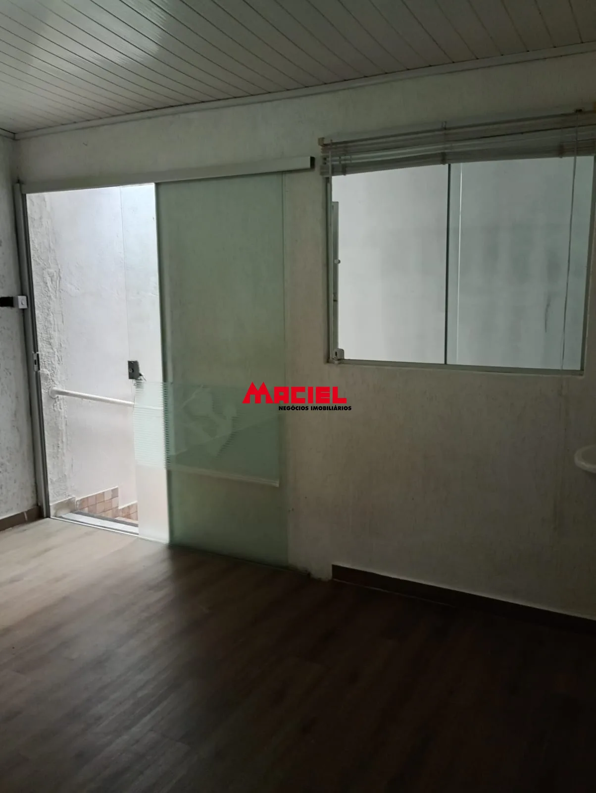 Comprar Comercial / Ponto Comercial em S&atilde;o Jos&eacute; dos Campos R$ 680.000,00 - Foto 2