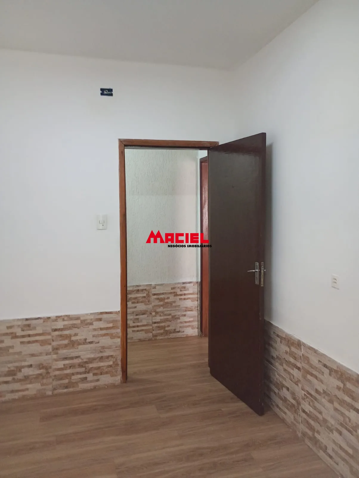 Comprar Comercial / Ponto Comercial em S&atilde;o Jos&eacute; dos Campos R$ 680.000,00 - Foto 13