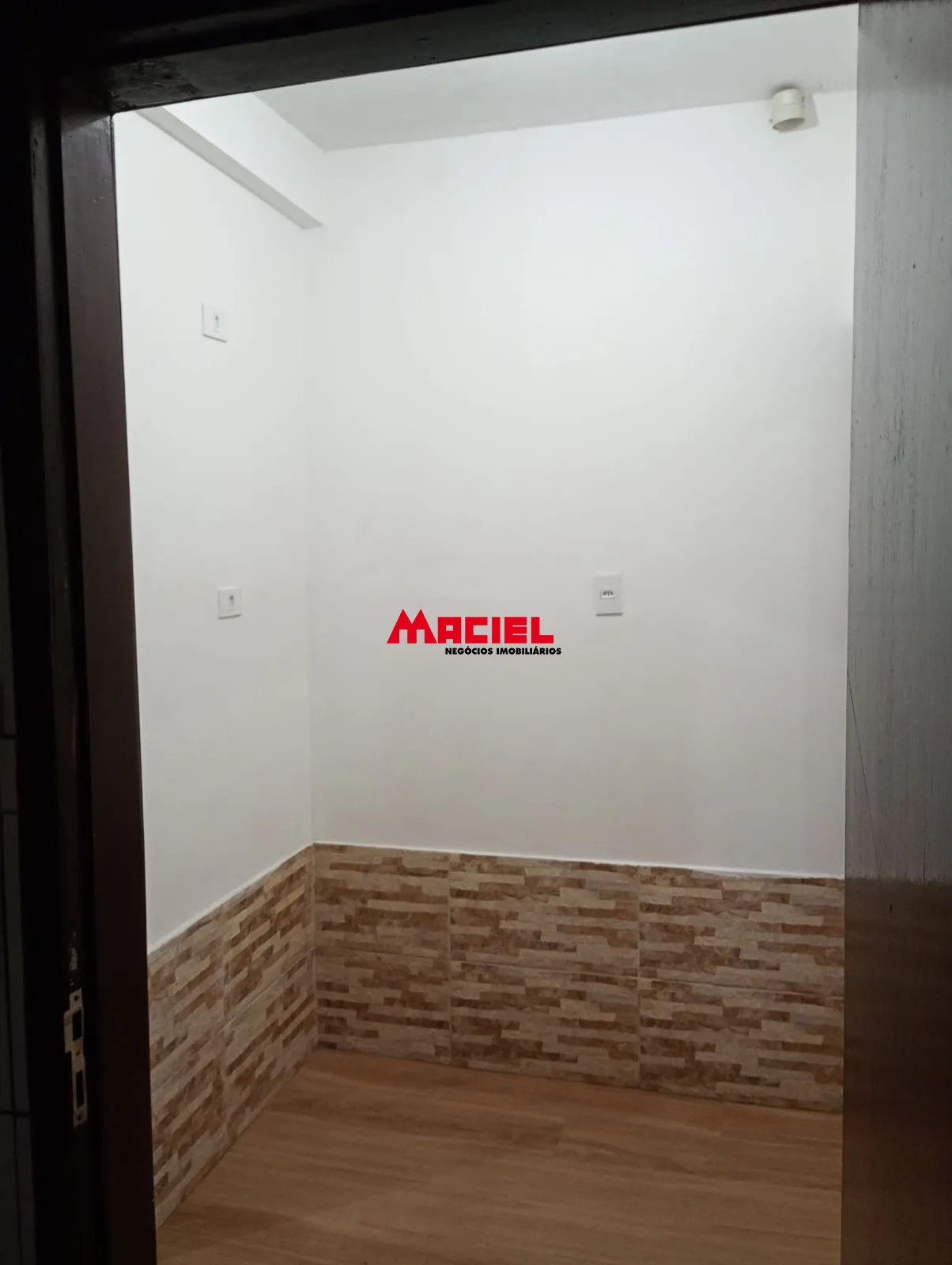Comprar Comercial / Ponto Comercial em S&atilde;o Jos&eacute; dos Campos R$ 680.000,00 - Foto 31
