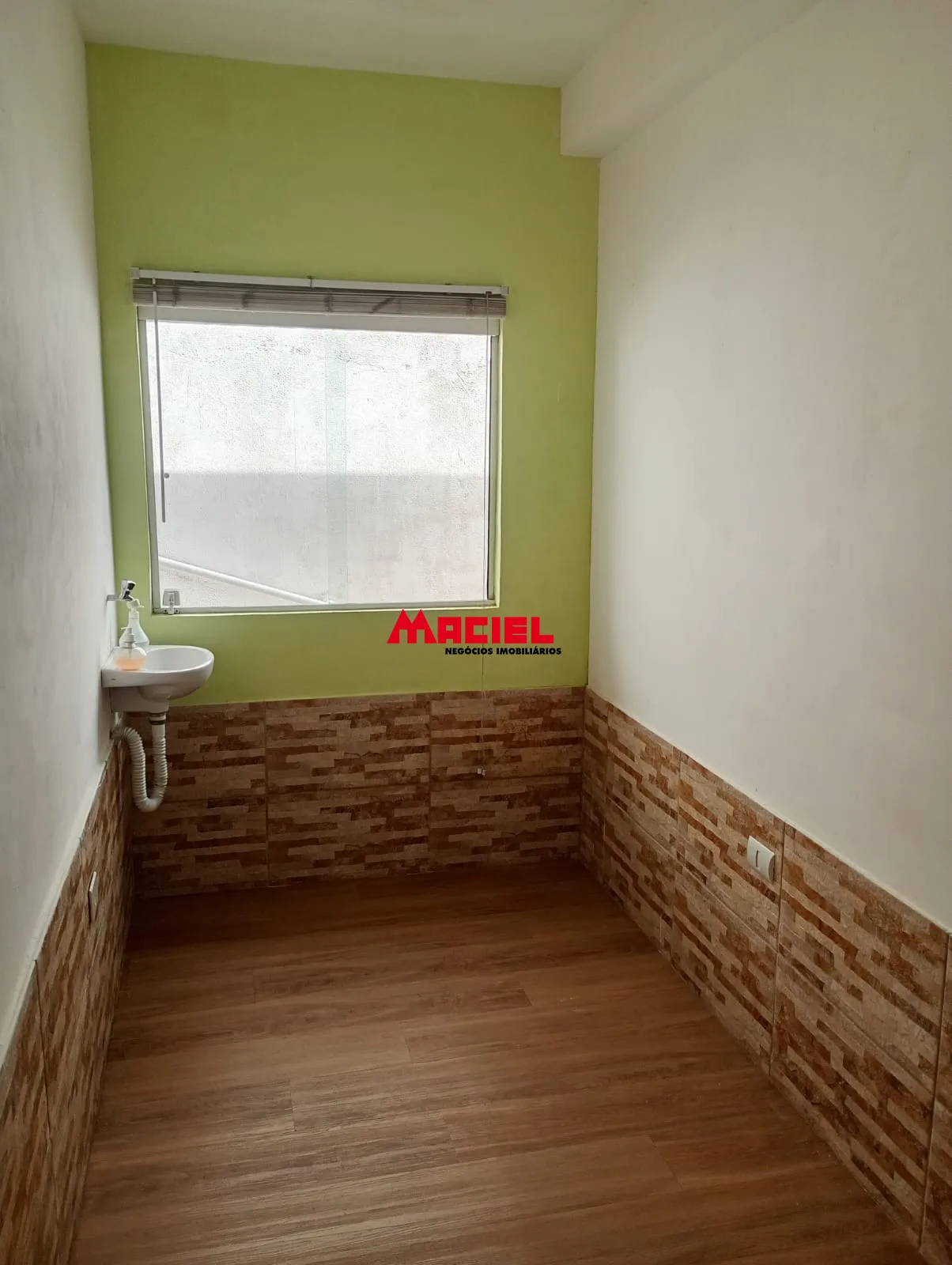 Comprar Comercial / Ponto Comercial em S&atilde;o Jos&eacute; dos Campos R$ 680.000,00 - Foto 40