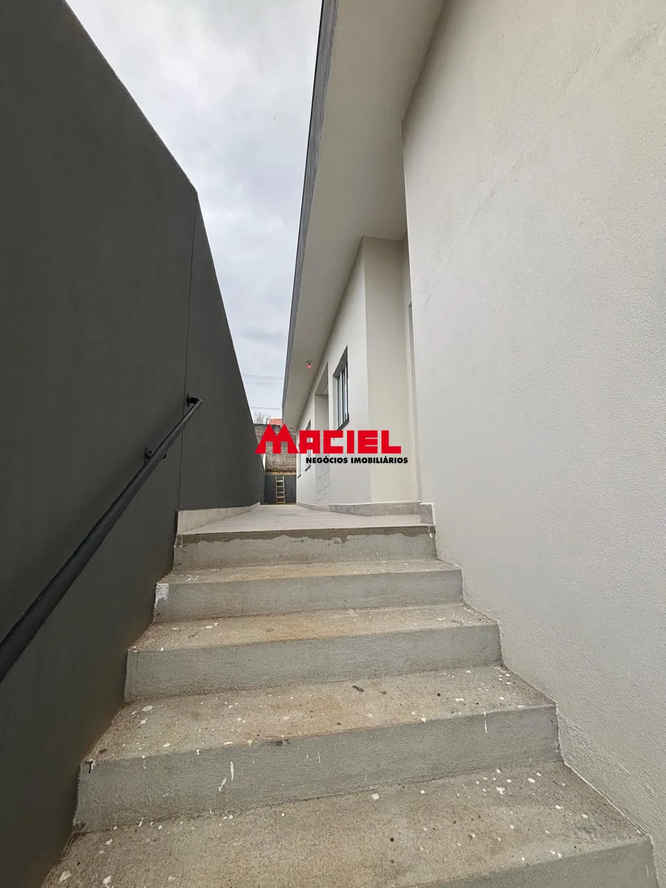 Comprar Casa / Padr&atilde;o em S&atilde;o Jos&eacute; dos Campos R$ 480.000,00 - Foto 3